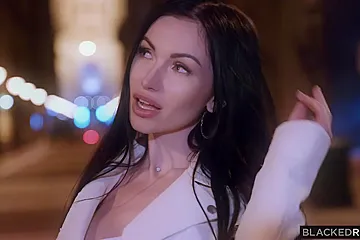 Sasha Rose, Darrell Deeps - Close Up - porn video