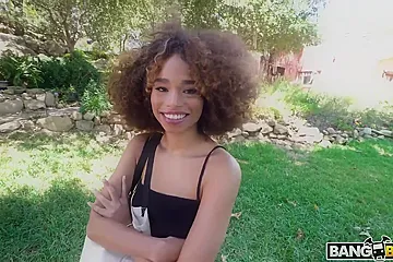 Cecilia Lion - Cecila Lion Sucks One For The Team - porn video