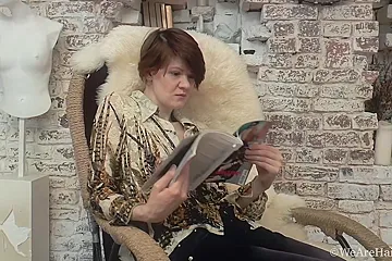 Alise Strips Naked On Her Fur Chair - porn video