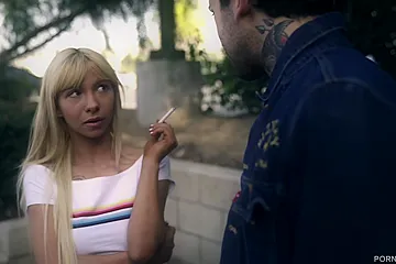 Kenzie Reeves And Small Hands In Losing It - porn video