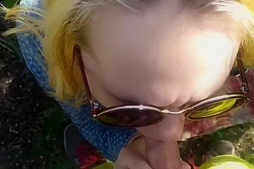 Hook Up A Tourist Girl. I Fooling Her,remove My Condom And Creampie Her! - porn video
