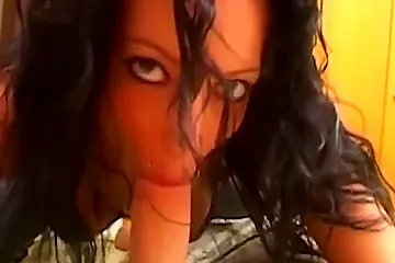 Laura 19 Ans Adore Sucer Et Se Faire Sodomiser - porn video