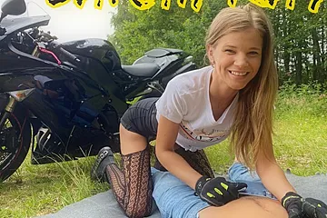Sarah Kay In Beautiful Motorcyclist - porn video