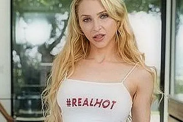 Alix Lynx In My Fantasy Is To Bang My Stepson - porn video