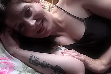 Bettie Bondage In Last Night With Step mom - porn video
