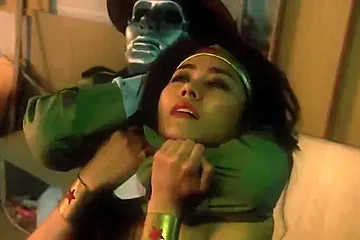 Wonder Woman Captured - porn video