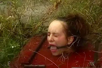 Insex 2004 10 13 Return Of The Brat 62 At The Farm - porn video