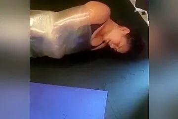 Ellen Adarna Wrapped - porn video