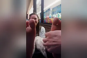 Delicious Girlfriend Lets Me Massage And Tickle Her Gorgeous Feet In Public - porn video