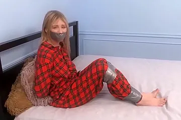 Girl Got Tied Up And Gagged Before Sleep - porn video
