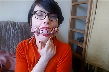 Foxx Selfbondage - porn video