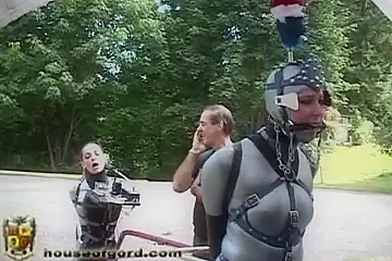 Anna Rose In Hog - Ponygirl Cart Suck And Blow - porn video