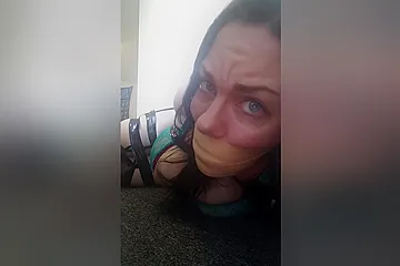 Self Bound On The Floor - porn video