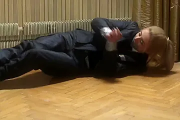 Cute Cop - porn video