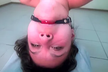 Hanging Upsidedown - porn video