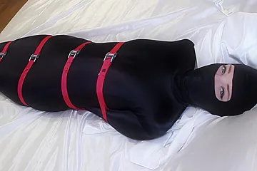 Spandex Mummy - porn video