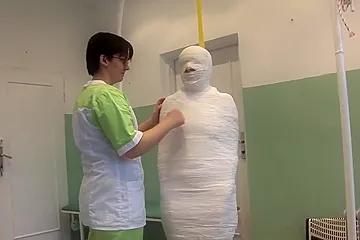 Mummified And Cased Girl - porn video
