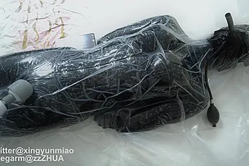 Vacuum Bag Plastic Sealing Latex Claw - porn video
