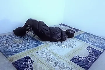 Chinese Girl Struggling In Rubber Bodybags - porn video