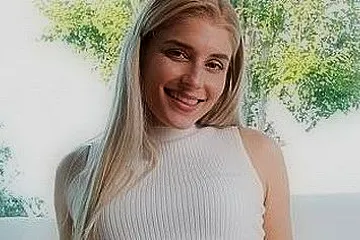 Nikki Peach In She Wants Daddys Cock - porn video