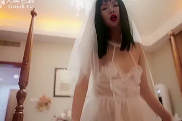 Asian Amateur Rides Me Like A Slut After The Club - porn video