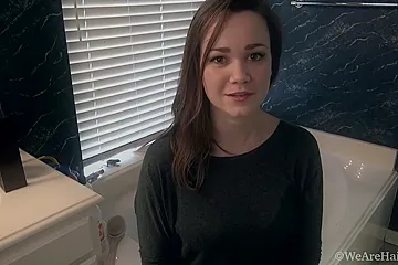 Melissa Xoxo In We Meet The Sexy And Cute Kelly Morgan - porn video