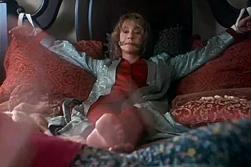 Cleave Gagged - Helen Mirren - porn video