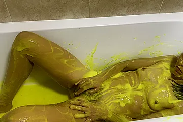 Gunge Orgasm In The Bath - Wet And Messy Orgasm - porn video