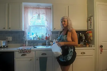 Painted Rose – Grandma’s Cookies Fuck Boy Training P1 - porn video