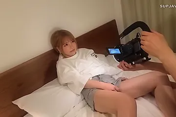 Hentai Shooting Beautiful Young Wife Who Is Cuckold For Her Husband, A Naughty Beautiful Young Wife Who Feels Brown Hair Short And Seeks Himself P2 (18+) - porn video