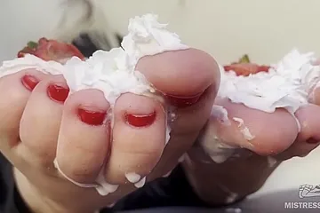 Strawberries Foot Squeezing, Whipped Cream On Feet And Dirty Feet Lick - porn video