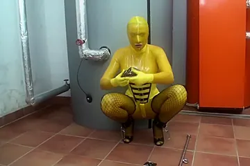 Self Bondage In Yellow Latex & Fishnets - porn video