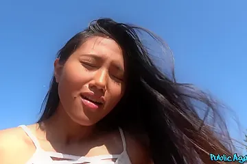 Roadside Bang With Sweet Thai Hiker - porn video