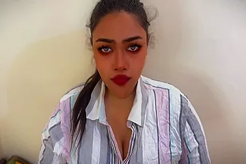 I Fucked My Step mothers Latina Girlfriend When She Was Alone In Bed & My Step mom Was In The Bathroom (i Soiled Her Body With Hot Cum) - porn video