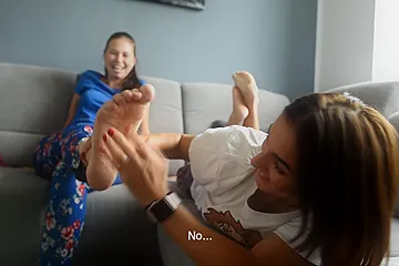 Dark Haired - Playful Girls Tickling Each Others Feet And Toes - porn video