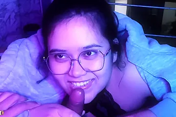 She Loves To Suck Cocks While People Walk Down The Street - porn video