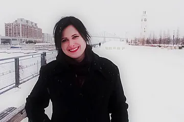 Lizbeth, 25 years old, archives and flakes up! - porn video