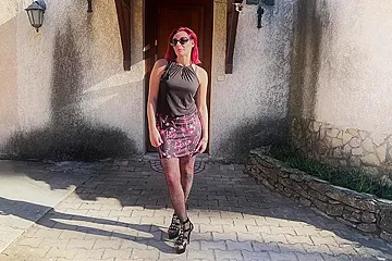 Sally, 35, manager of an equestrian center in Montauban! - porn video