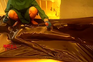 Vacbed Milking Handjob - porn video