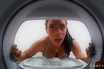 Ebony College Cutie Hot Sex Story - Van Wylde And Halle Hayes - porn video