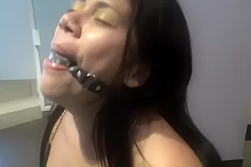 Latina Cheerleader - porn video