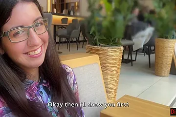 Nerdy Girl With Glasses Turned Out To Be A Nymphomaniac And A Lover Of Sperm On Her Face 26 Min - porn video