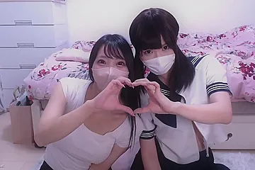 Live chat of busty beautiful girls - porn video