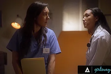 Watch Cheerful And Vicki Chases Clip - porn video