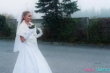 Fibi Euro Runaway Bride - porn video