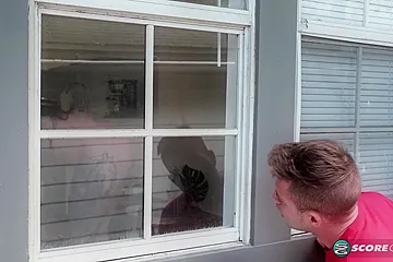 Peeping Tom Fucks Busty Nyx Monroe - porn video