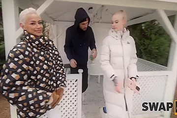 Feet Massage Ended Up As A Hot Threesome While Her Boyfriend Was Taking A Shower 19 Min - porn video