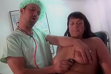 Floozys Cumshot - porn video