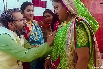 4 Horrny Indian Milfs Banged - porn video