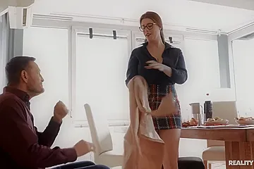 Showing House Showing Bootie - porn video